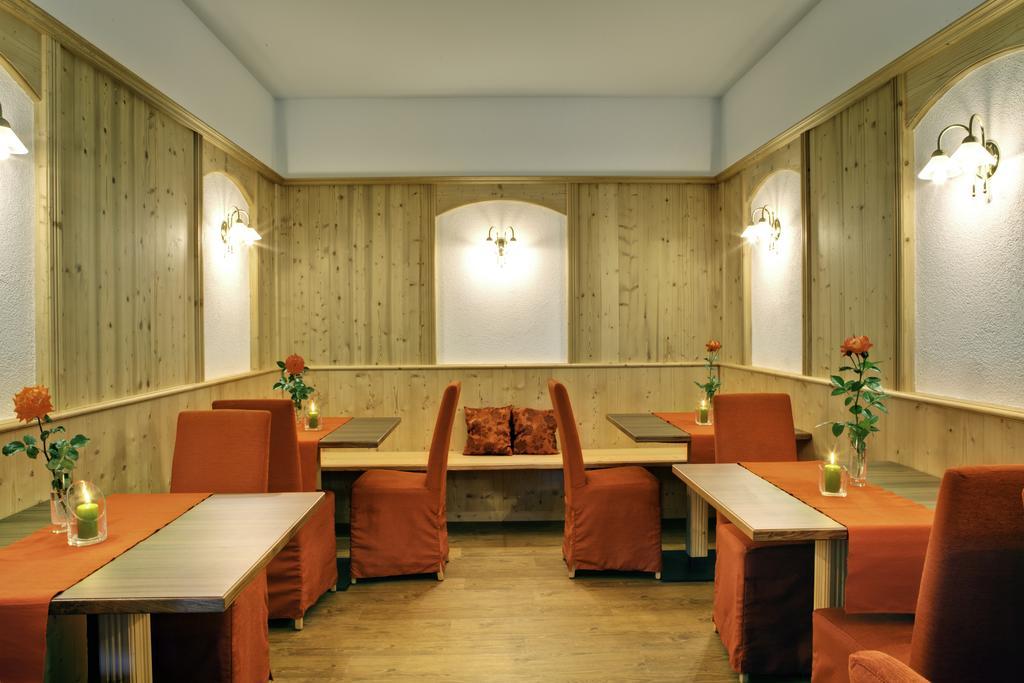 Parkhotel Plauserhof Hotel