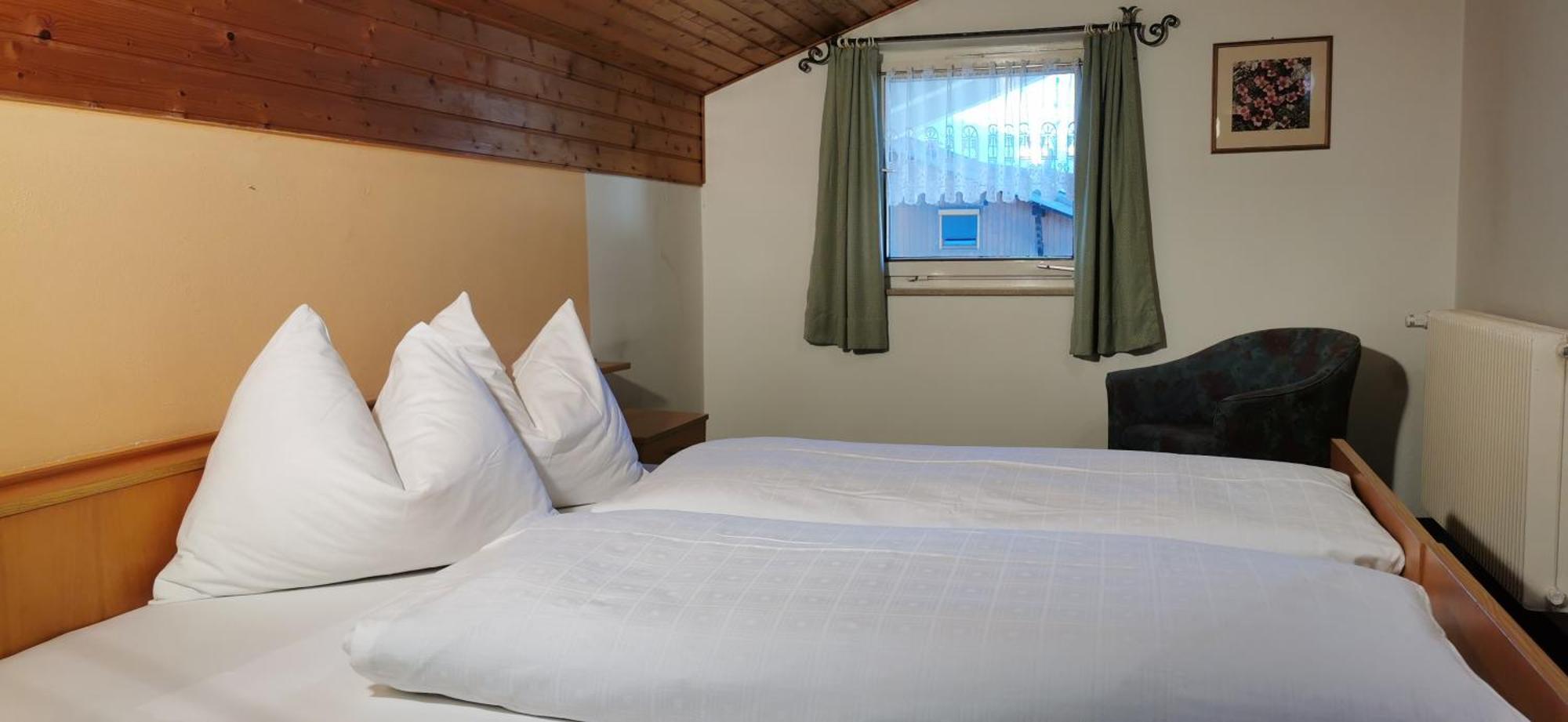 Parkhotel Plauserhof Hotel 3*